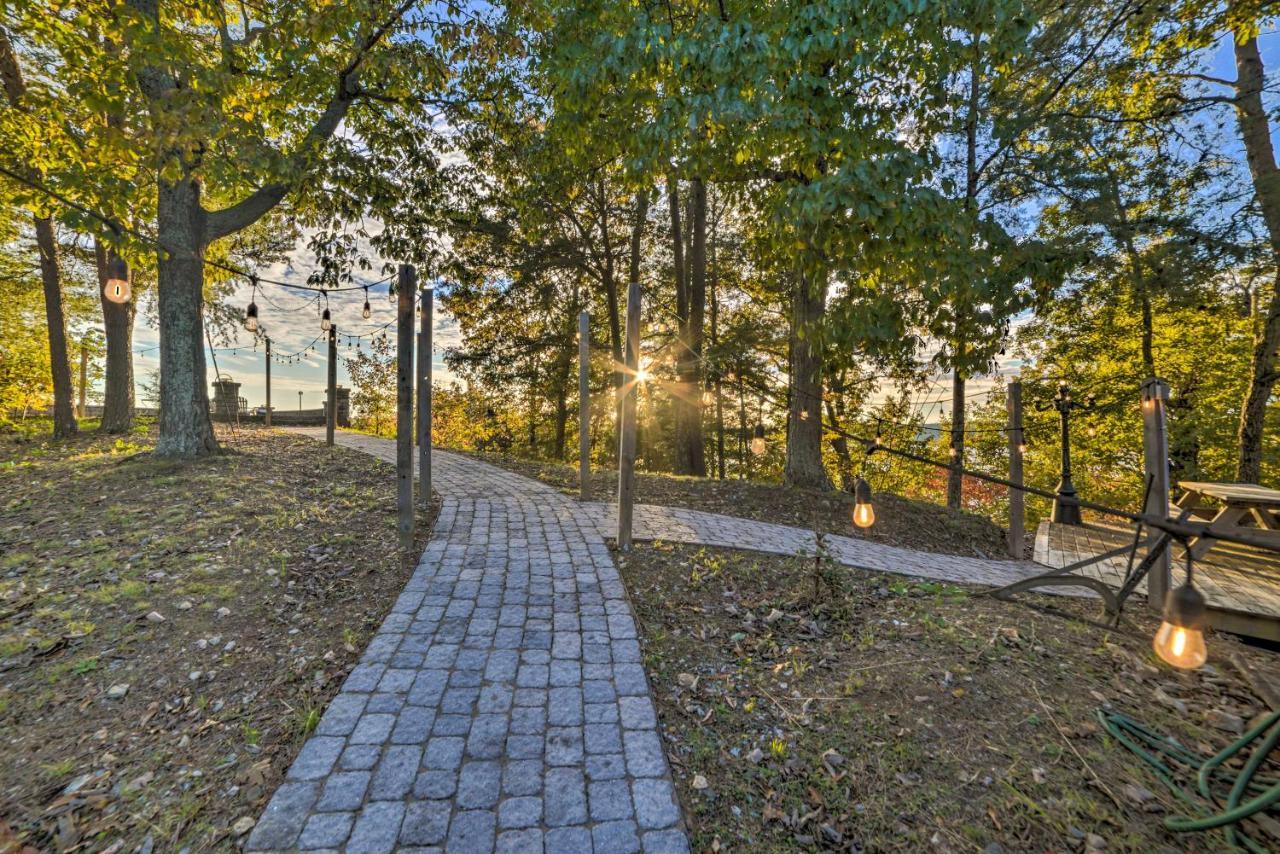 Villa Historic Cabin With Stunning Kentucky Lake View Waverly Exterior foto